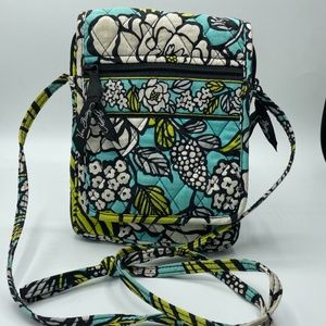 Vera Bradley Island Blooms crossbody bag